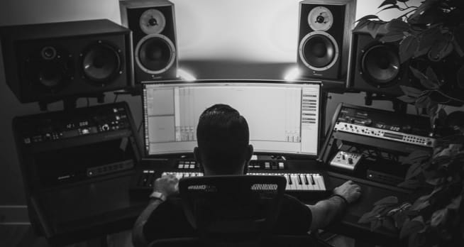 ZX7 Speaker gallery image 2